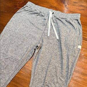 VUORI WONEN’S JOGGERS🖤